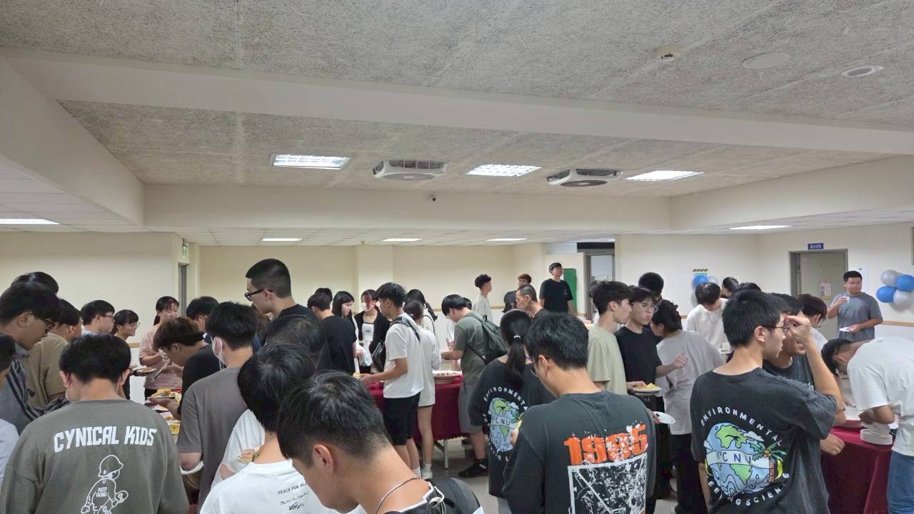 LINE_ALBUM_114930 環工迎新_251029_23